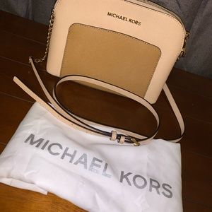 Michael Kors Crossbody